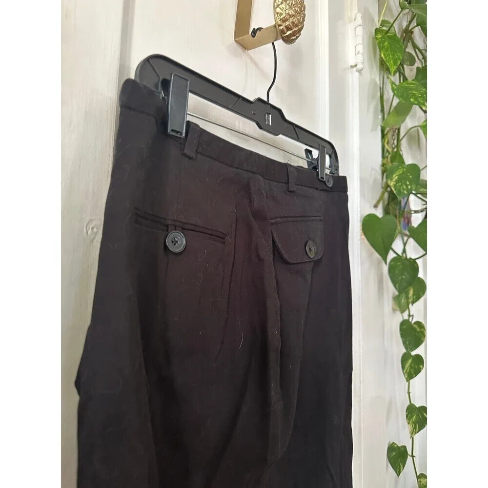 Larry Levine Stretch Women’s size 8 black skirt